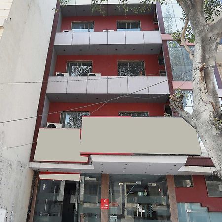 Oyo Hotel Vedas Heritage Delhi  Bagian luar foto