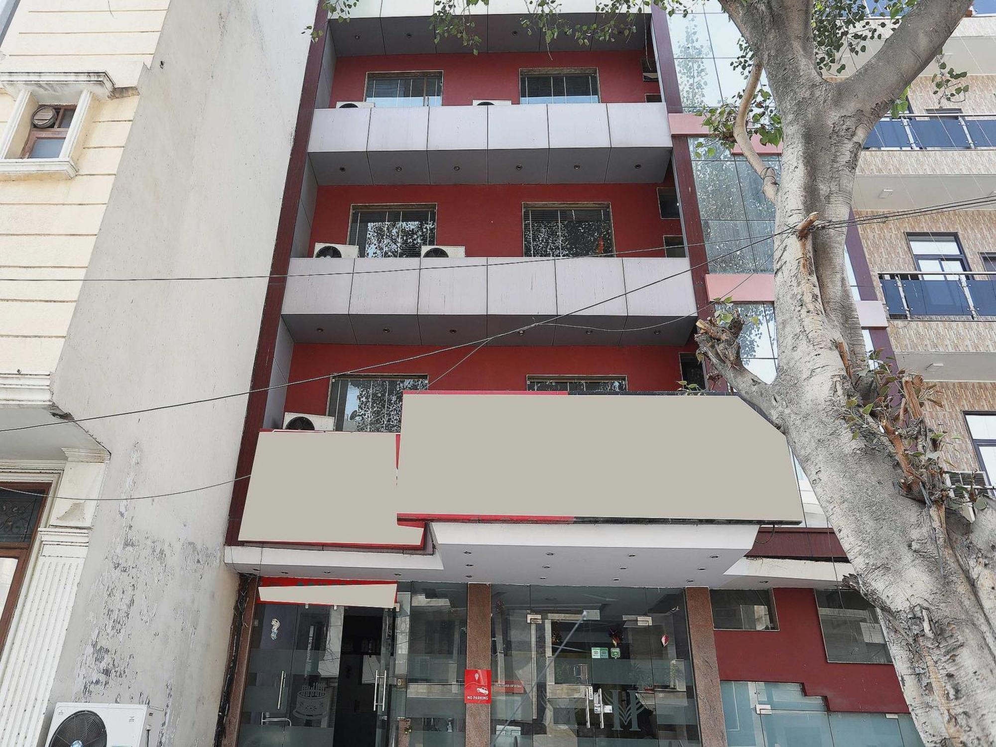 Oyo Hotel Vedas Heritage Delhi  Bagian luar foto
