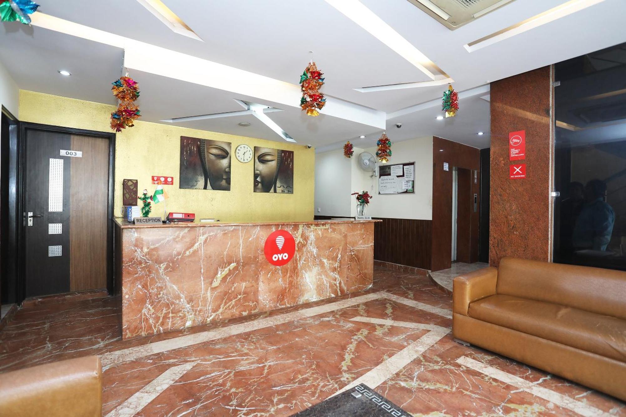 Oyo Hotel Vedas Heritage Delhi  Bagian luar foto