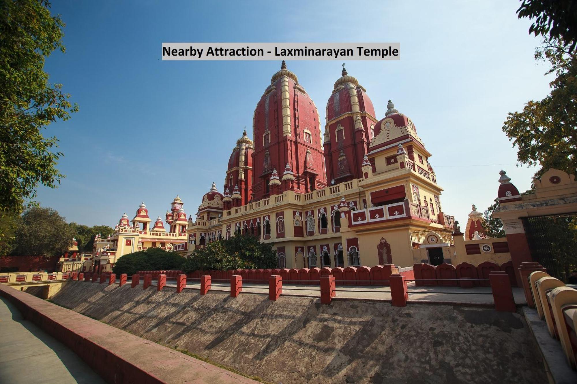Oyo Hotel Vedas Heritage Delhi  Bagian luar foto